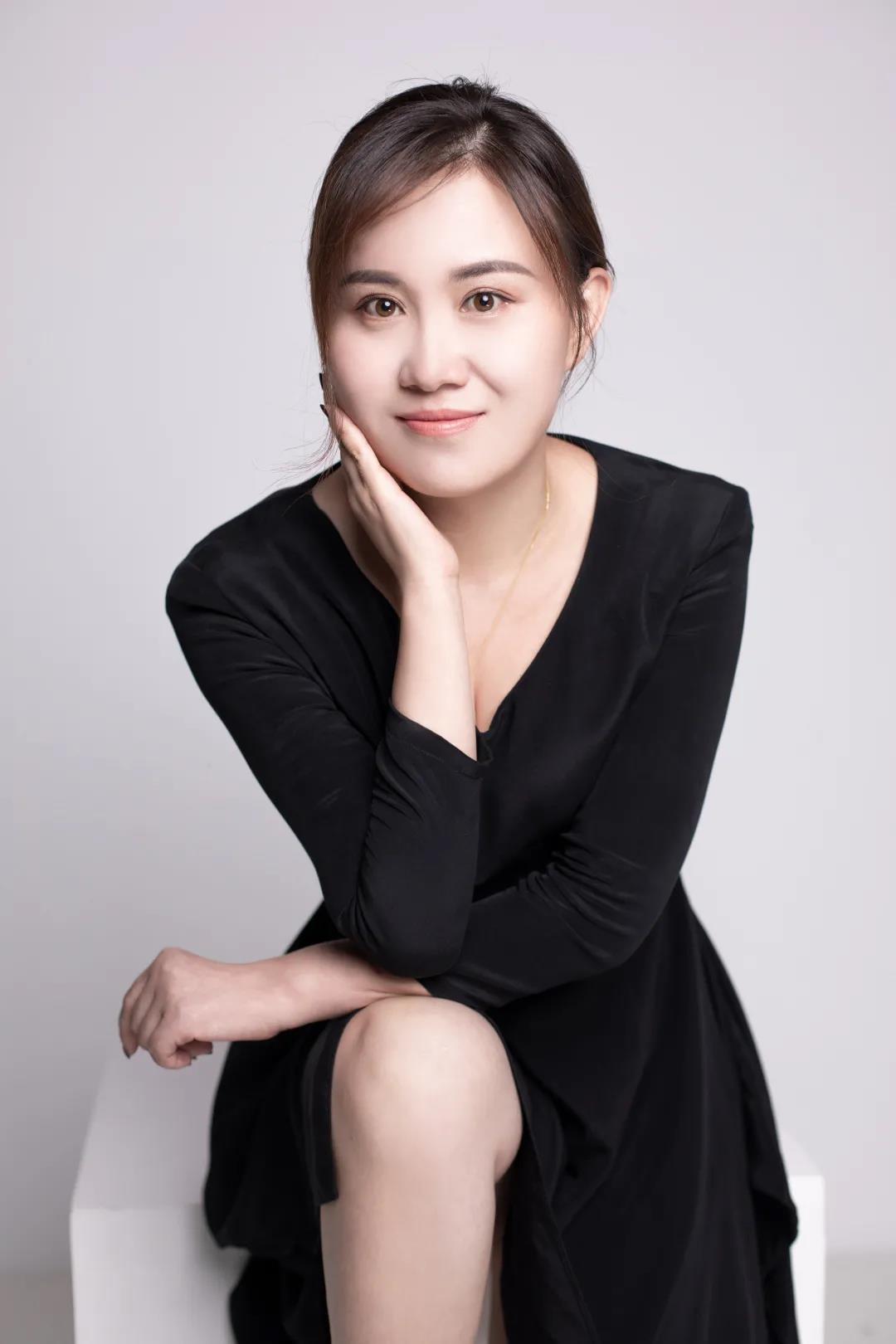 申远南京设计师:贾敏毕业于南京艺术学院从事专业设计:15年擅长风格