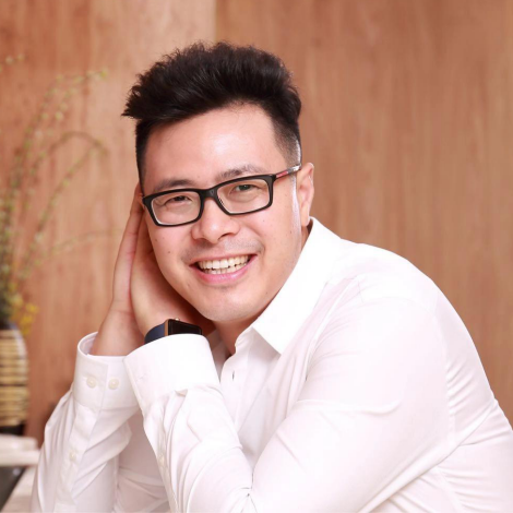 设计师_吕晓兵